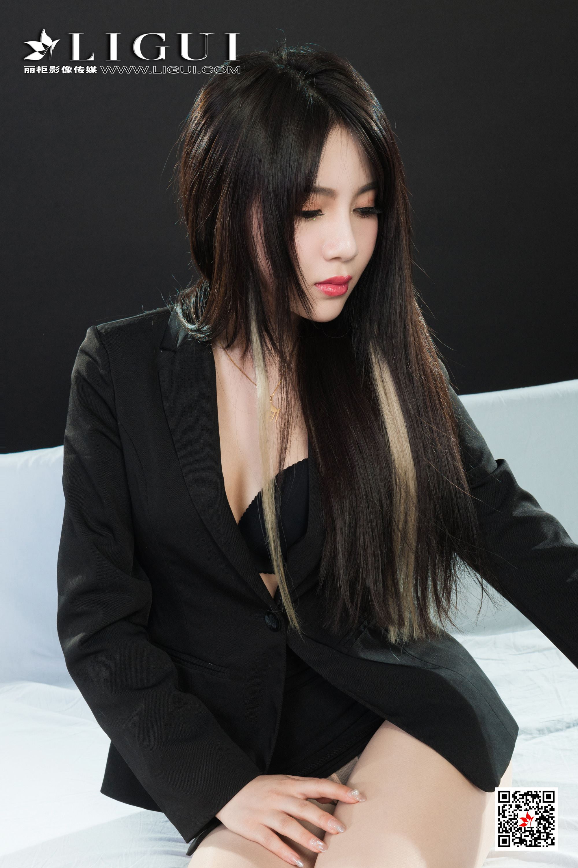 Ligui丽柜  2021.04.26 《香丝助理》小七